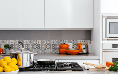 ¿Cómo decorar baños y cocinas con vinilos de azulejos?